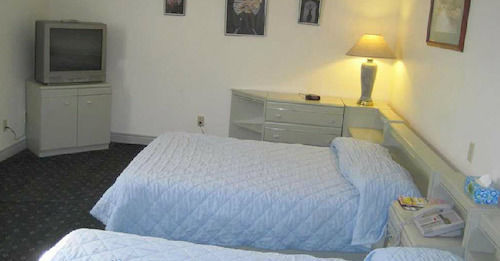 Rosecourt Motel สตราตฟอร์ด ภายนอก รูปภาพ